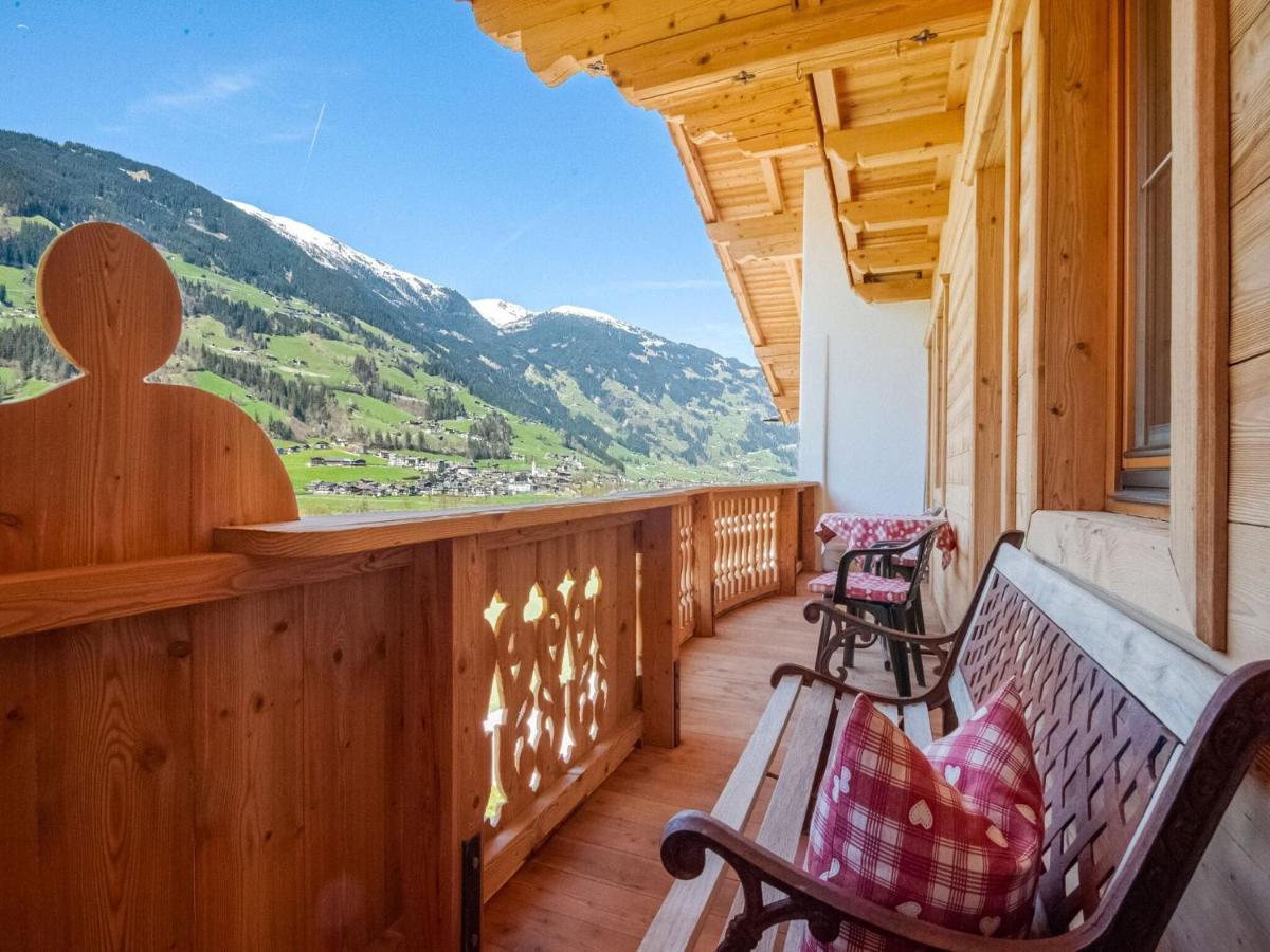 Beautiful Apartment In Ramsau With Balcony Ramsau im Zillertal Extérieur photo