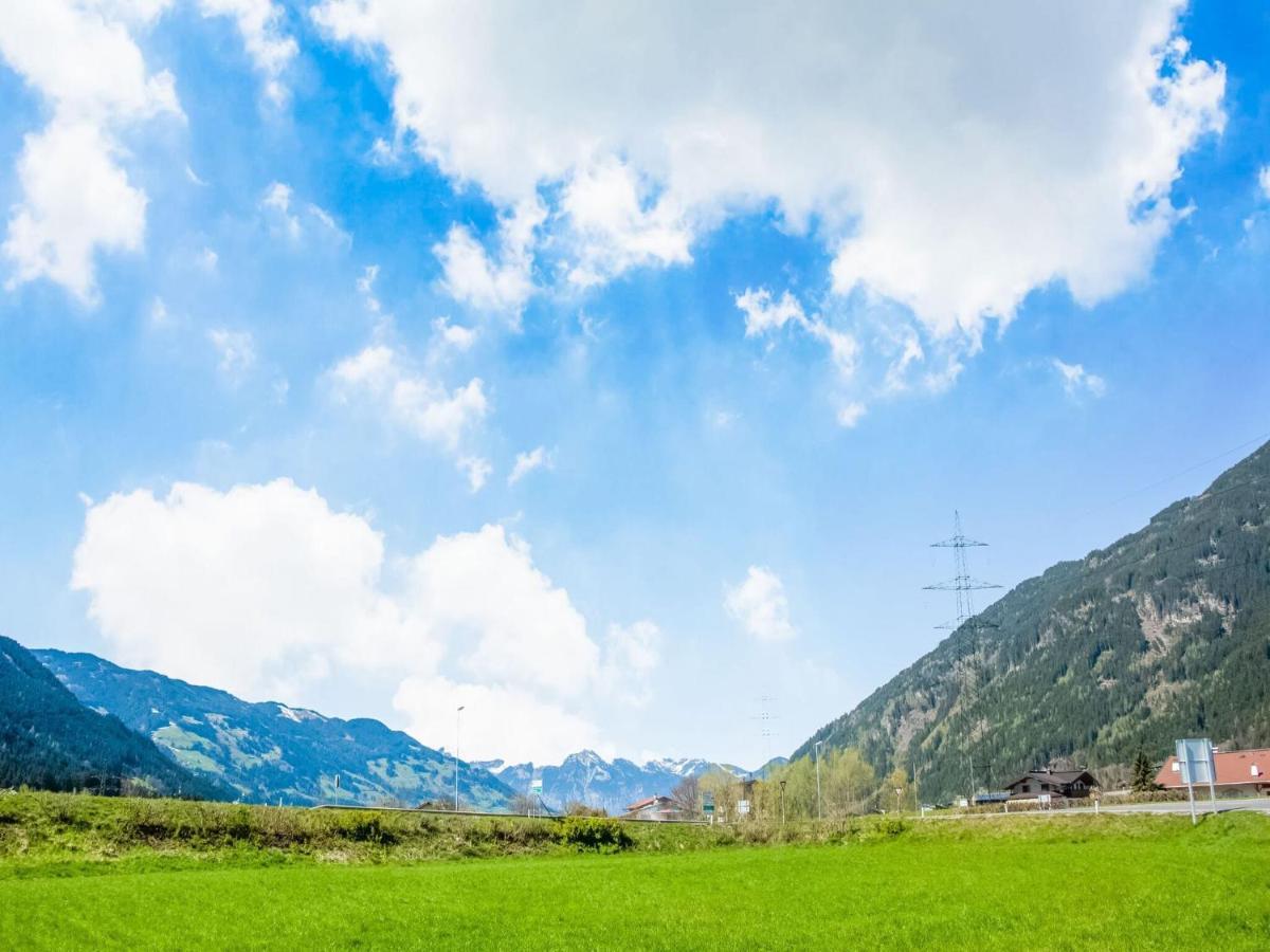 Beautiful Apartment In Ramsau With Balcony Ramsau im Zillertal Extérieur photo
